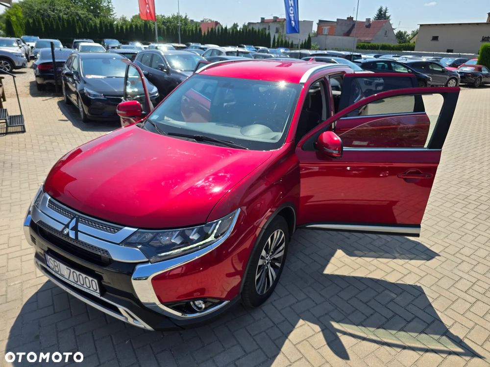 Mitsubishi Outlander - 37