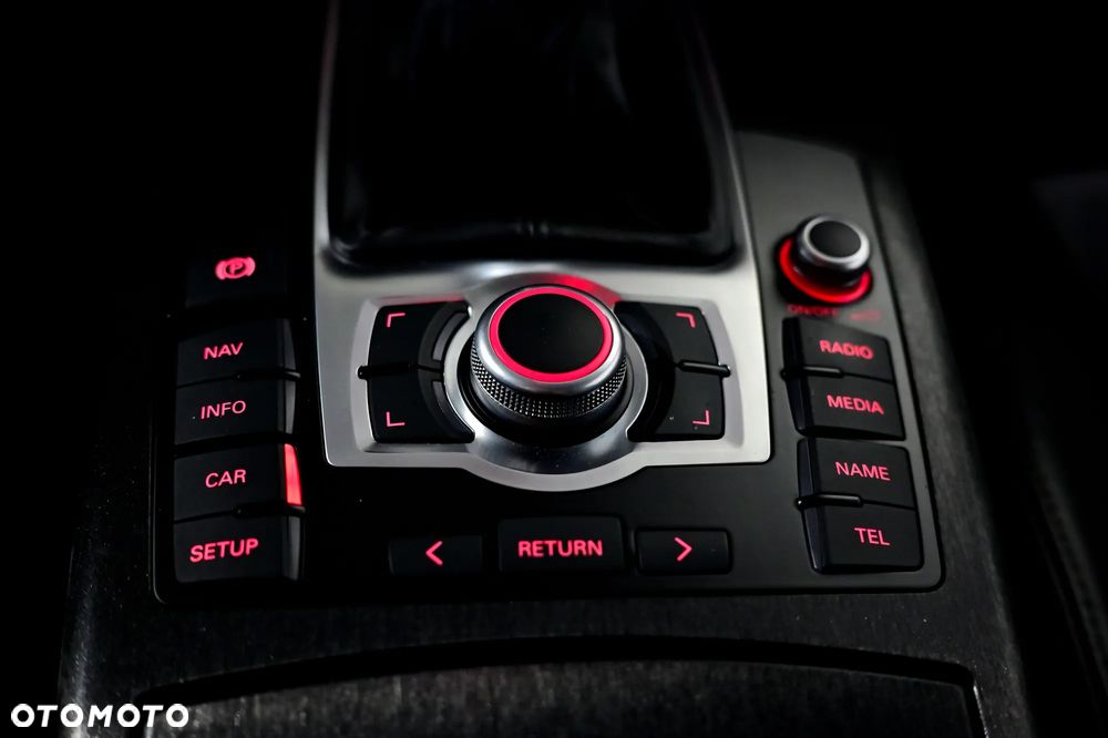 Audi A6 Allroad 3.0 TDI DPF - 33