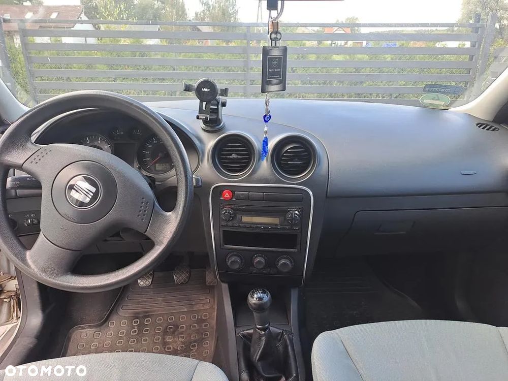Seat Ibiza 1.4 16V Fresc - 8