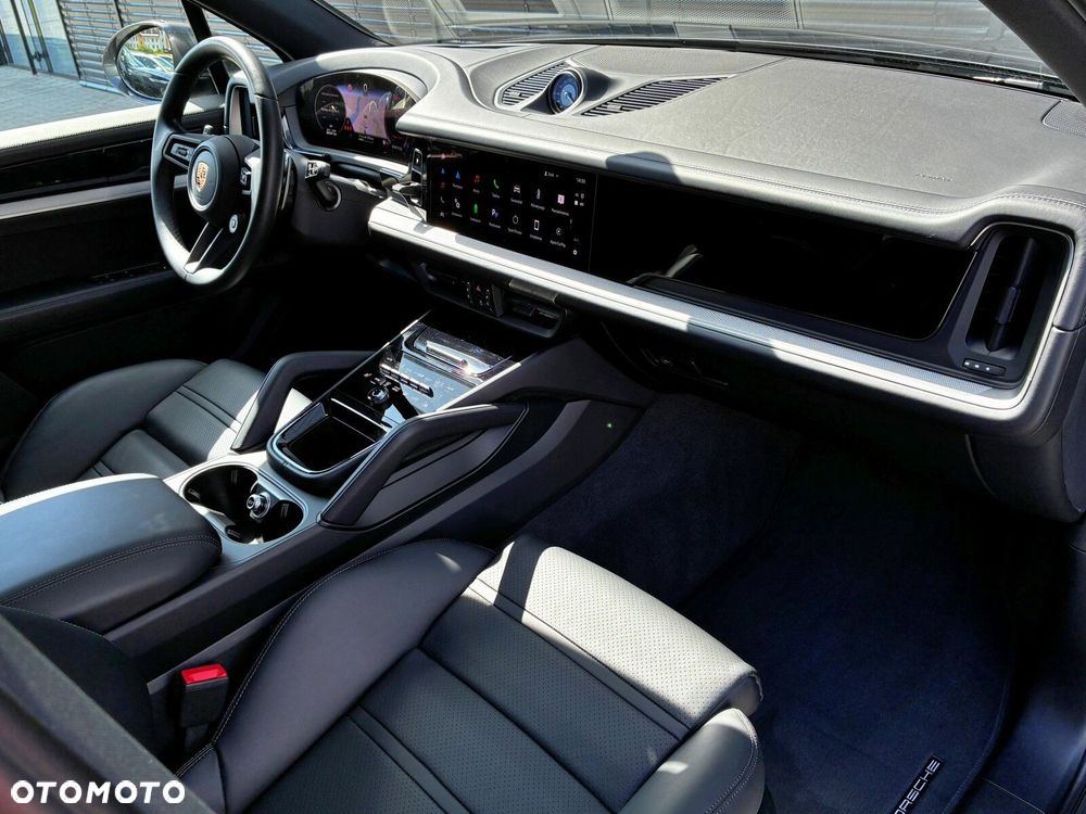 Porsche Cayenne - 41