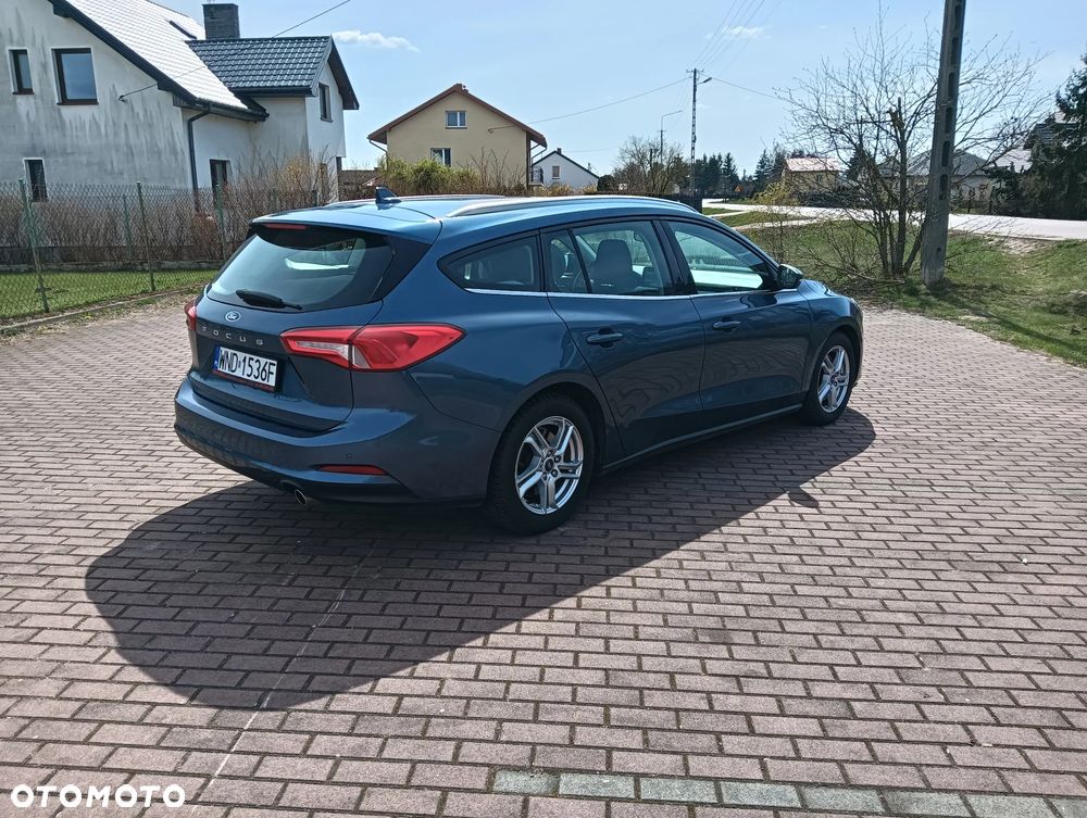 Ford Focus 1.5 EcoBlue Trend - 4
