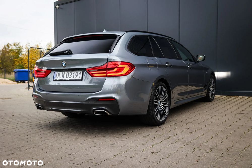 BMW Seria 5 520d M Sport Edition - 17