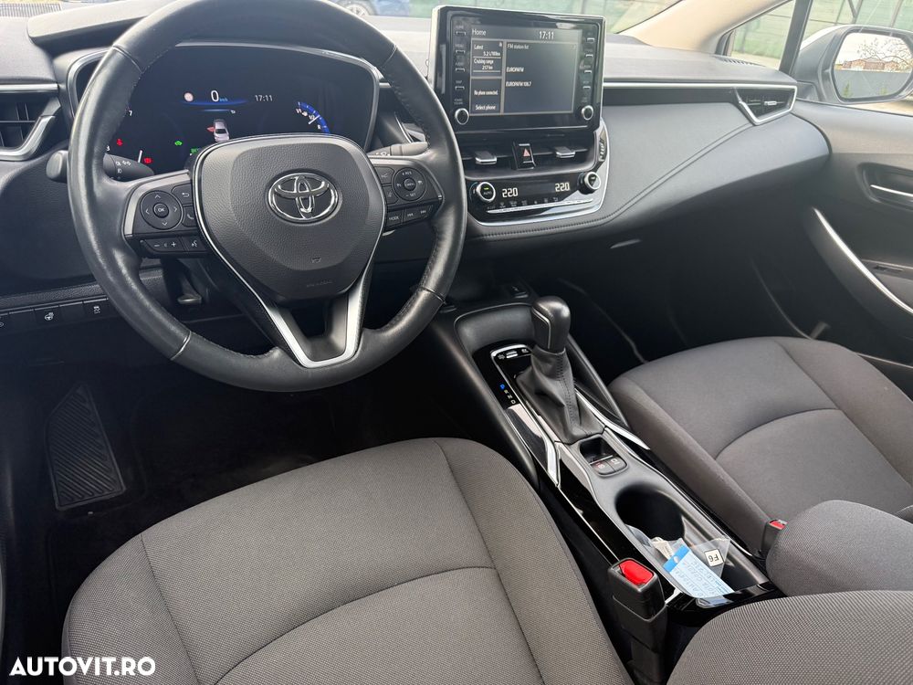 Toyota Corolla 1.8 HSD Dynamic - 3