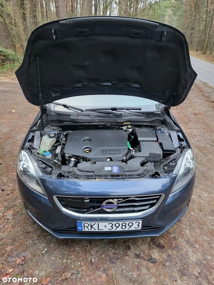 Volvo V40 D2 - 12