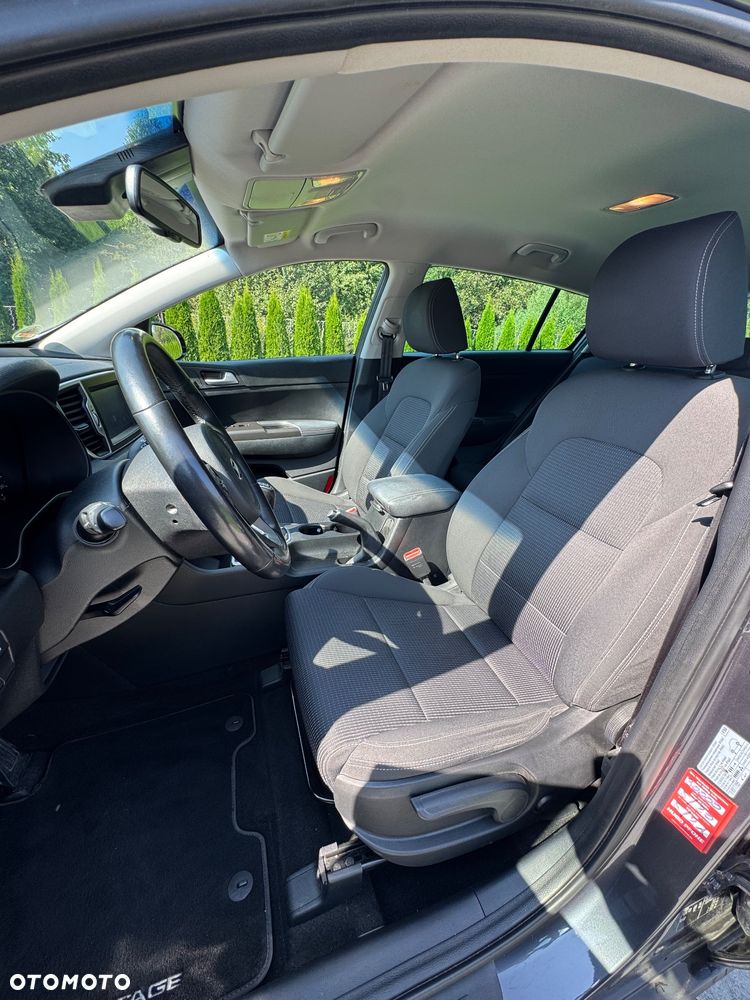 Kia Sportage 1.6 GDI 2WD Dream-Team Edition - 12