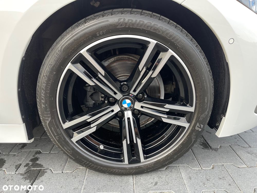 BMW Seria 3 318d mHEV M Sport - 36