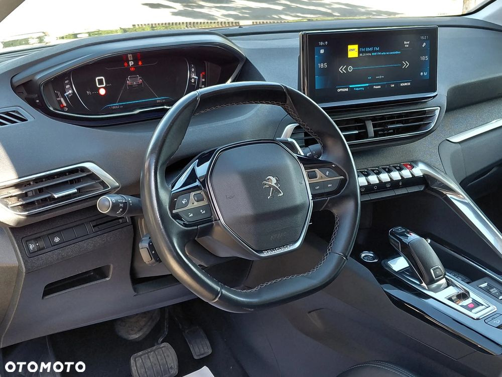 Peugeot 3008 BlueHDi 130 Stop & Start EAT8 Allure Pack - 33
