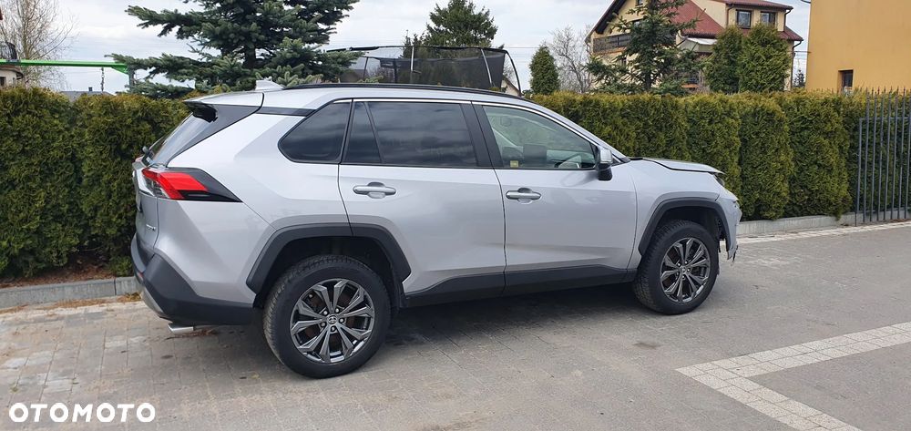 Toyota RAV4 - 4