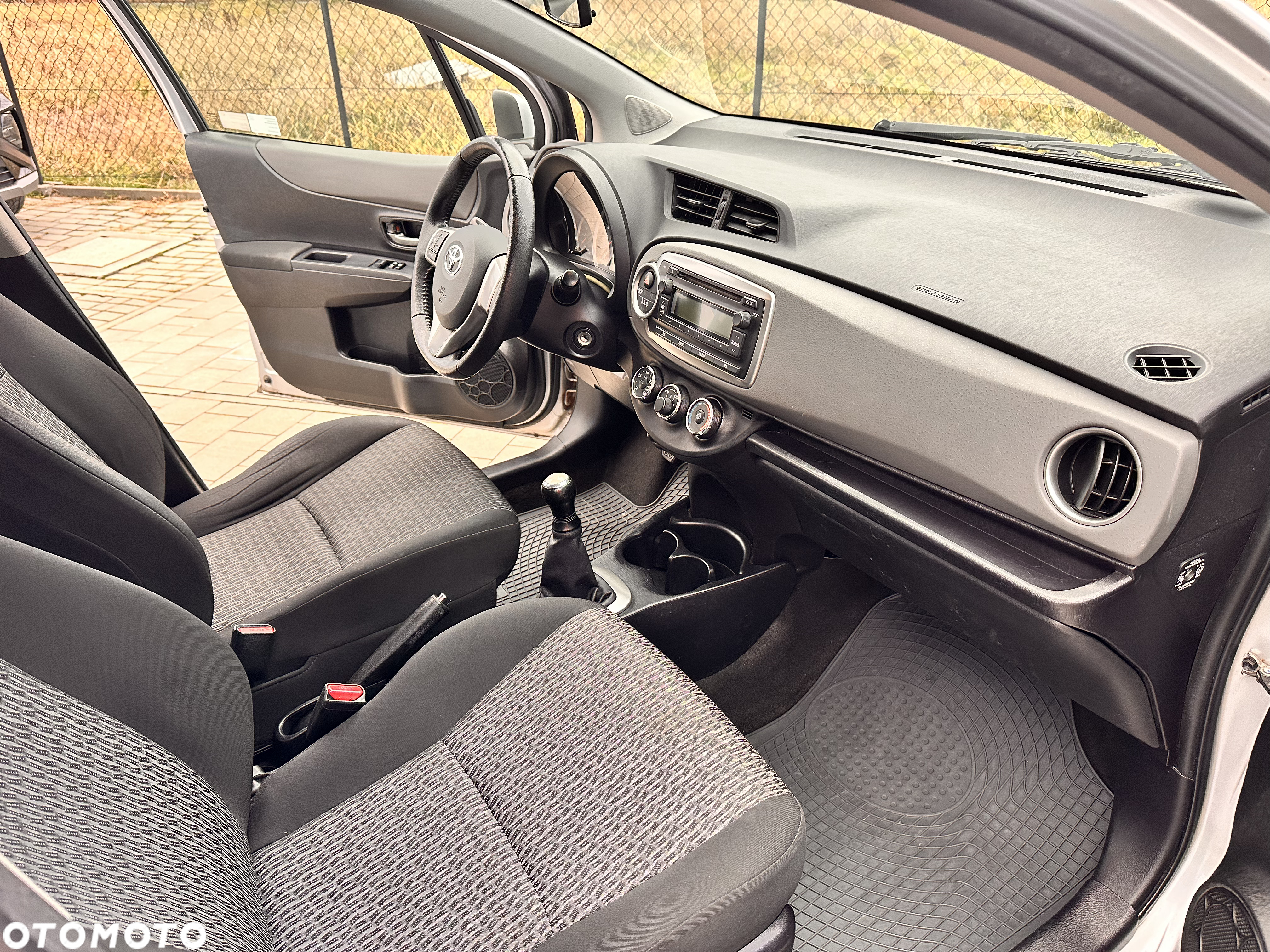 Toyota Yaris 1.0 Life - 9