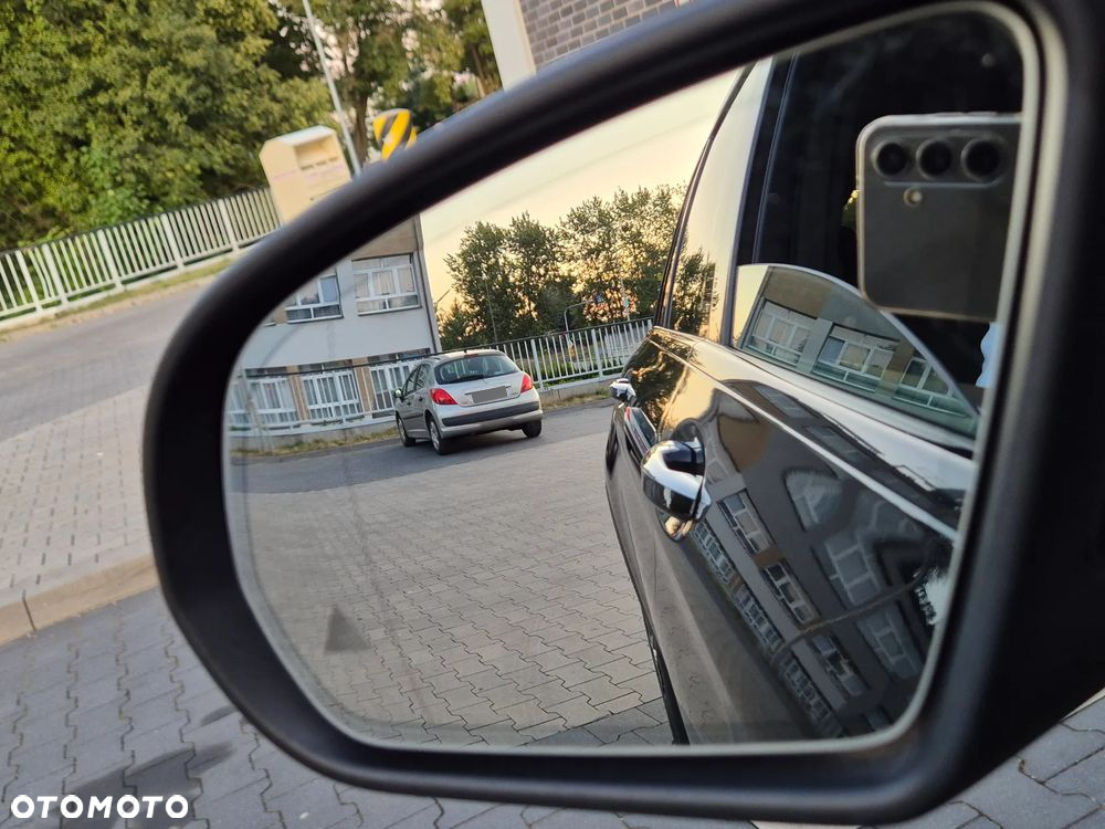 Mercedes-Benz GLC 220 d 4Matic 9G-TRONIC AMG Line - 16