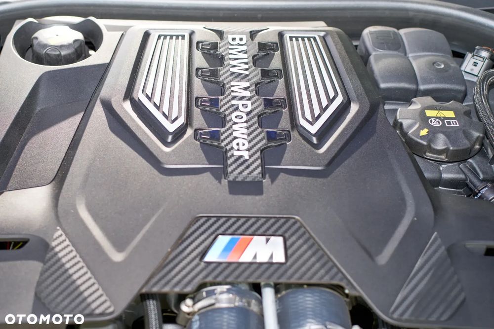 BMW M8 - 29