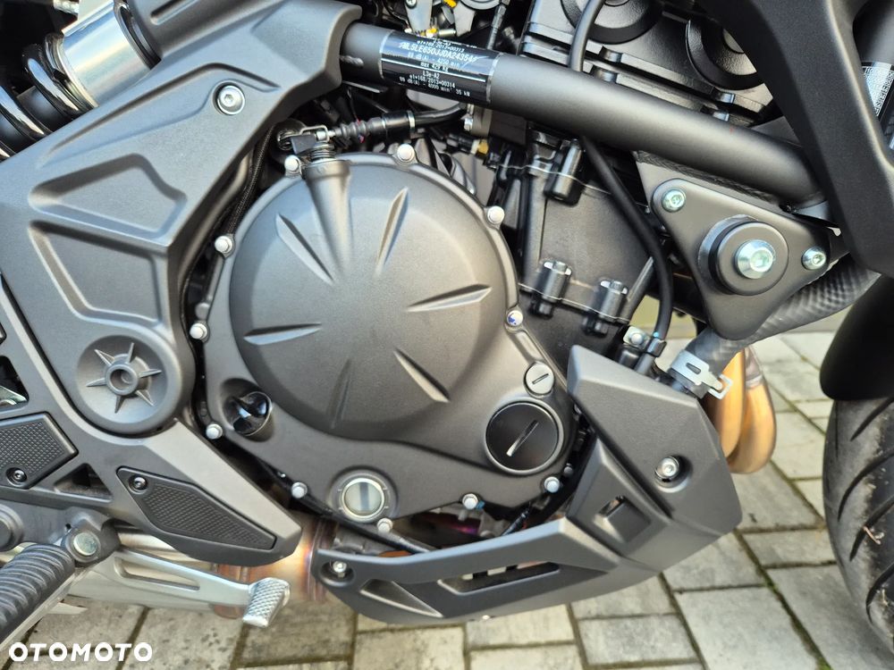 Kawasaki Versys 650 - 15