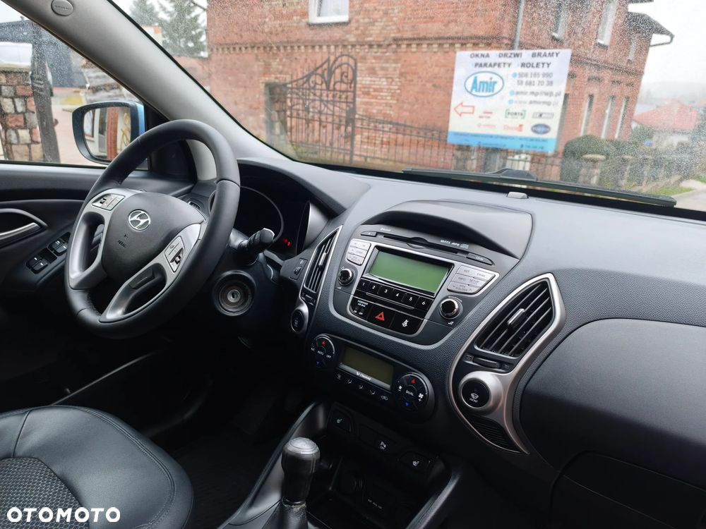Hyundai ix35 - 23