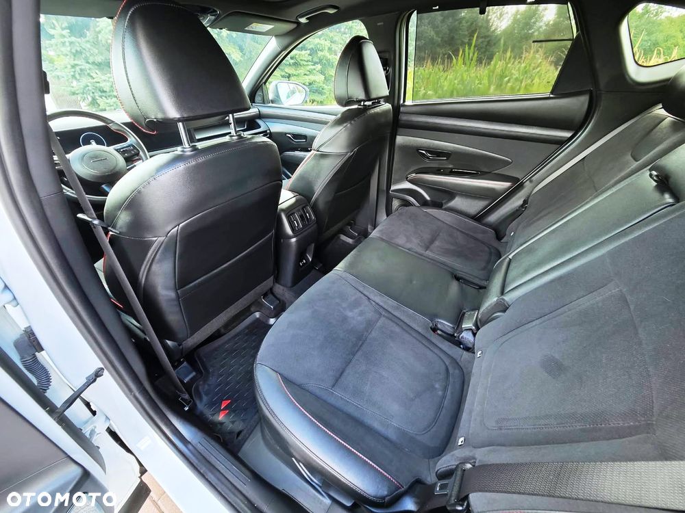 Hyundai Tucson 1.6 T-GDi HEV Executive N Line 2WD - 12