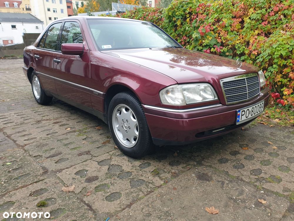 Mercedes-Benz Klasa C 230 Elegance - 9