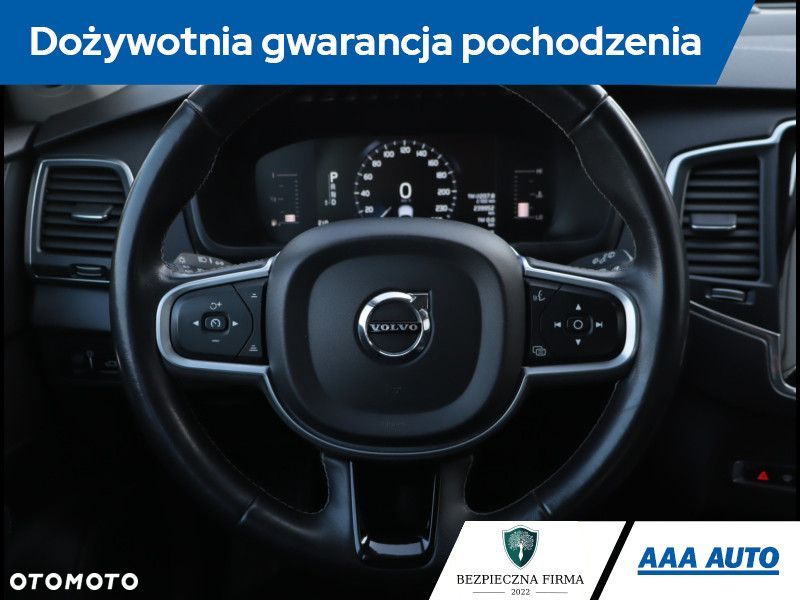 Volvo XC 90 - 23