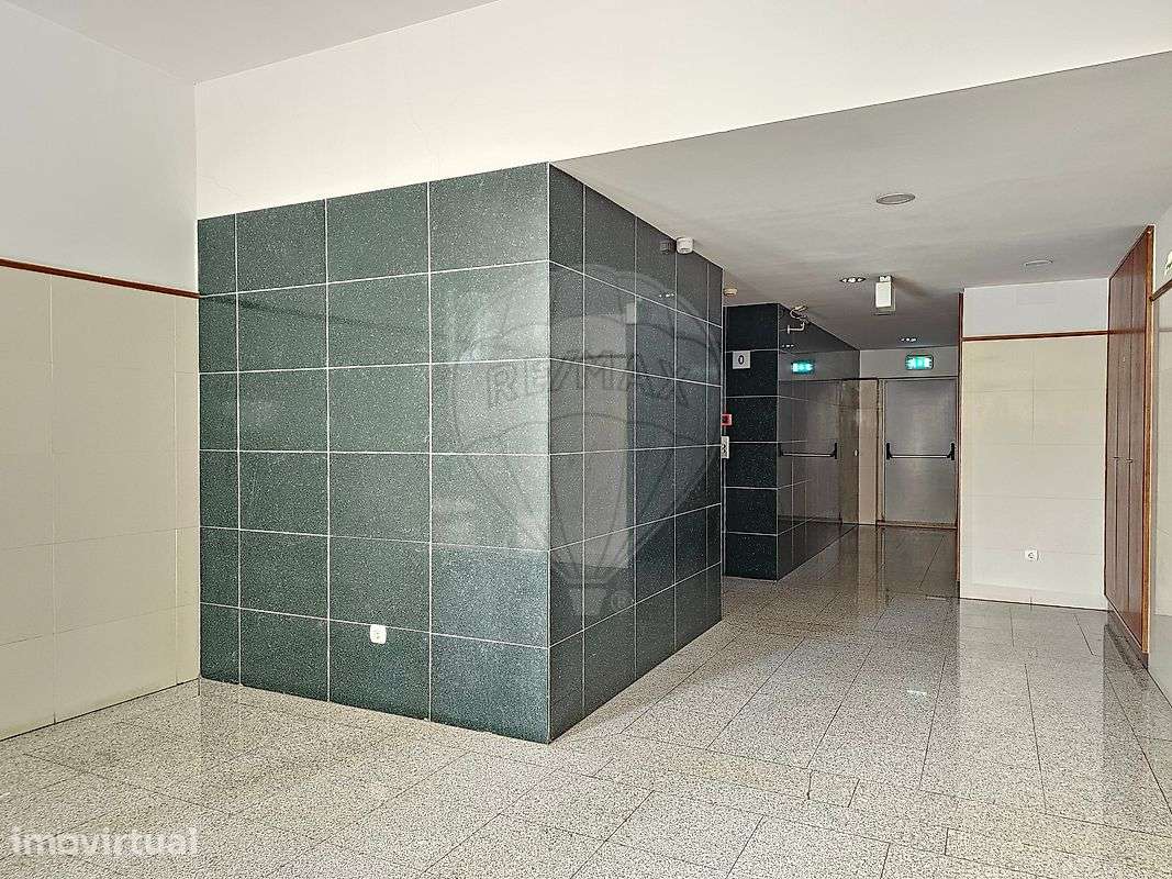 Apartamento T1 para arrendamento - Grande imagem: 3/25