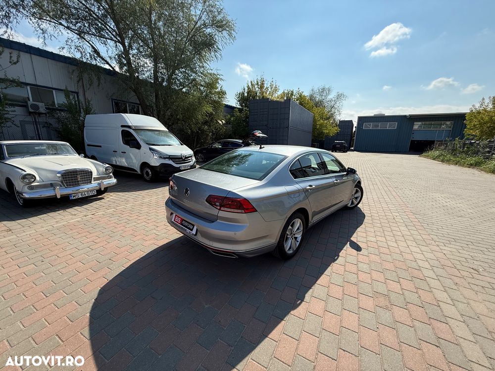 Volkswagen Passat 2.0 TDI DSG Highline - 5