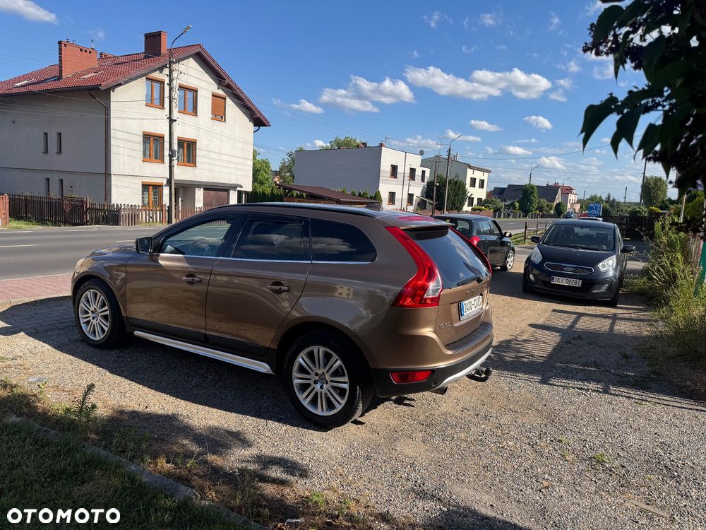 Volvo XC 60 D5 AWD Momentum - 5