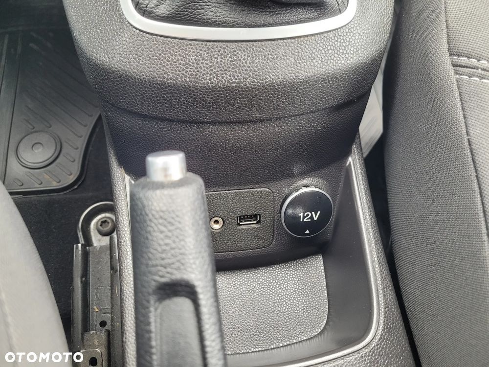 Ford Fiesta 1.25 SYNC Edition - 29