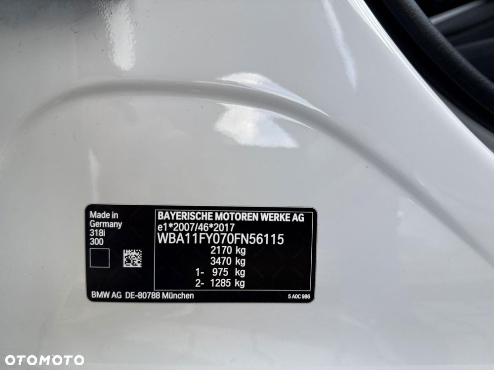 BMW Seria 3 318i Advantage - 21