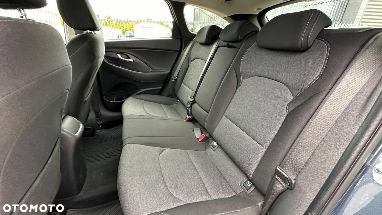 Hyundai i30 1.0 T-GDI Smart - 12