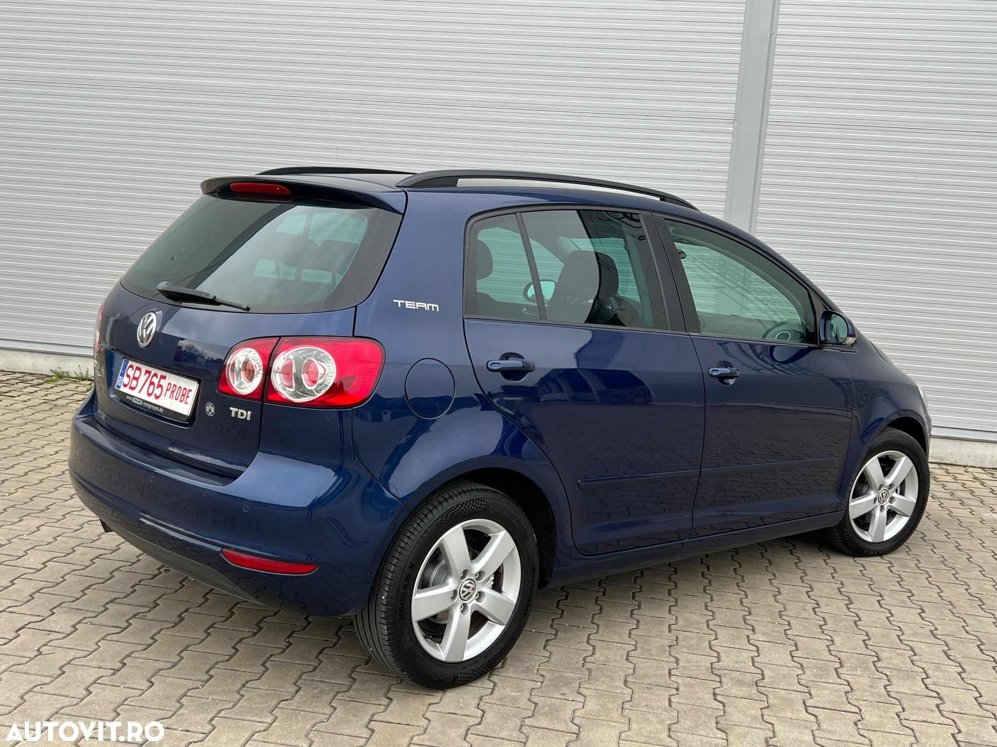 Volkswagen Golf Plus 1.6 TDI DPF BlueMotion Technology Team - 3
