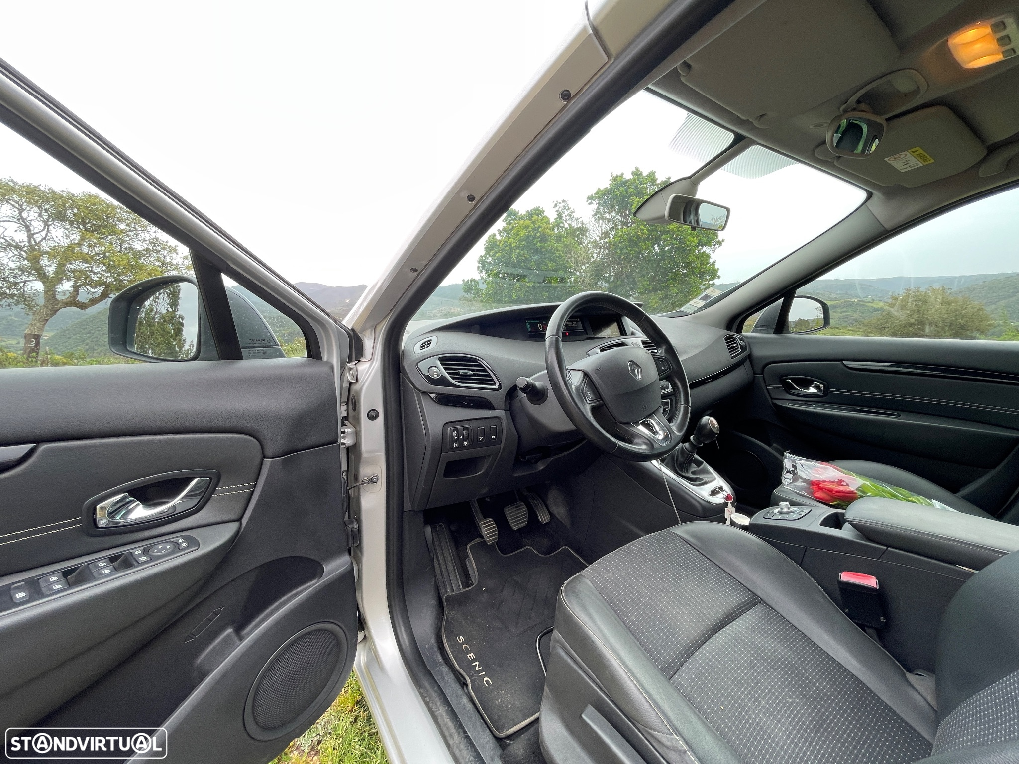 Renault Grand Scénic - 5