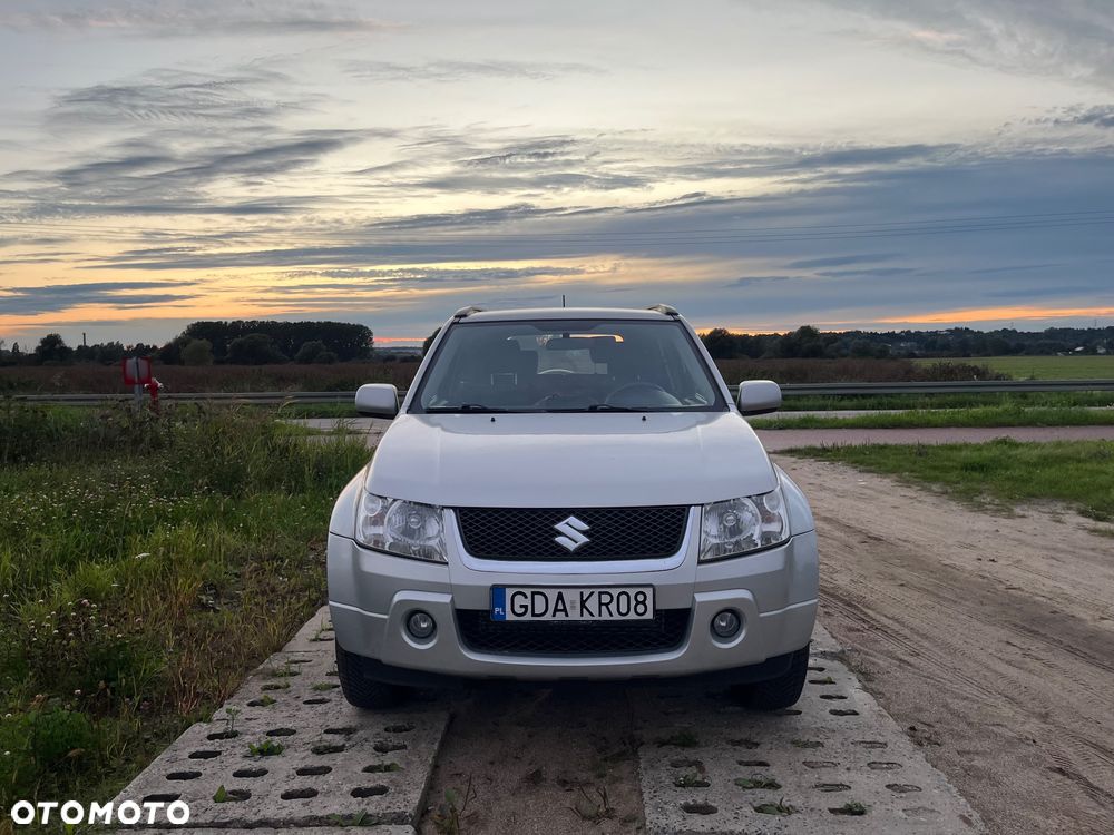 Suzuki Grand Vitara 1.9 DDiS - 3