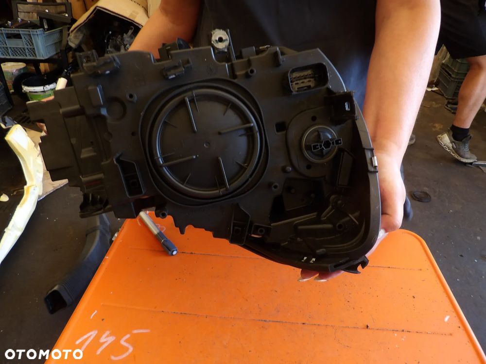 BMW - F45 - H7 - LEWA LAMPA PRZEDNIA - EUROPA - 7422573 - 7