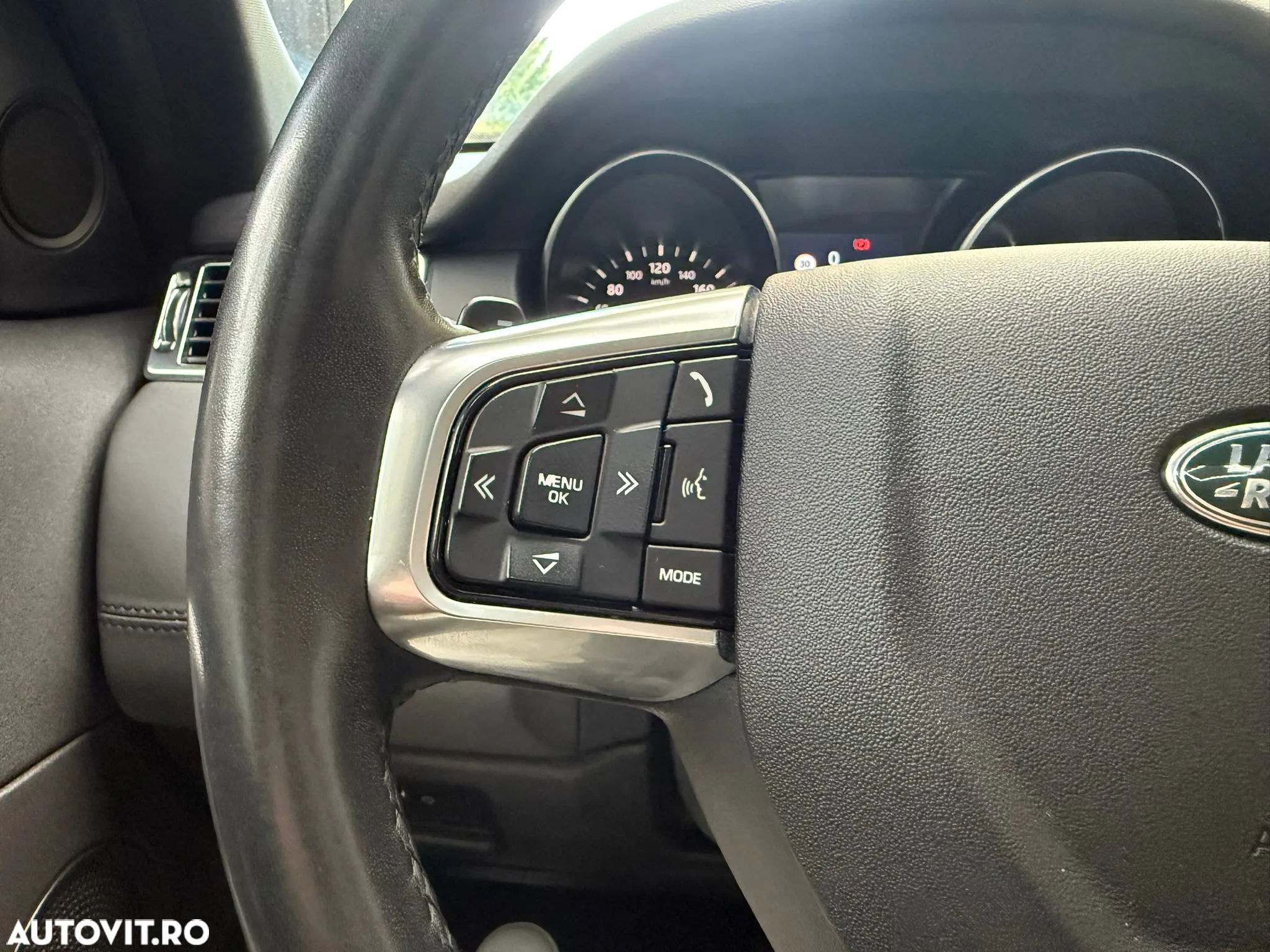 Land Rover Discovery Sport - 15