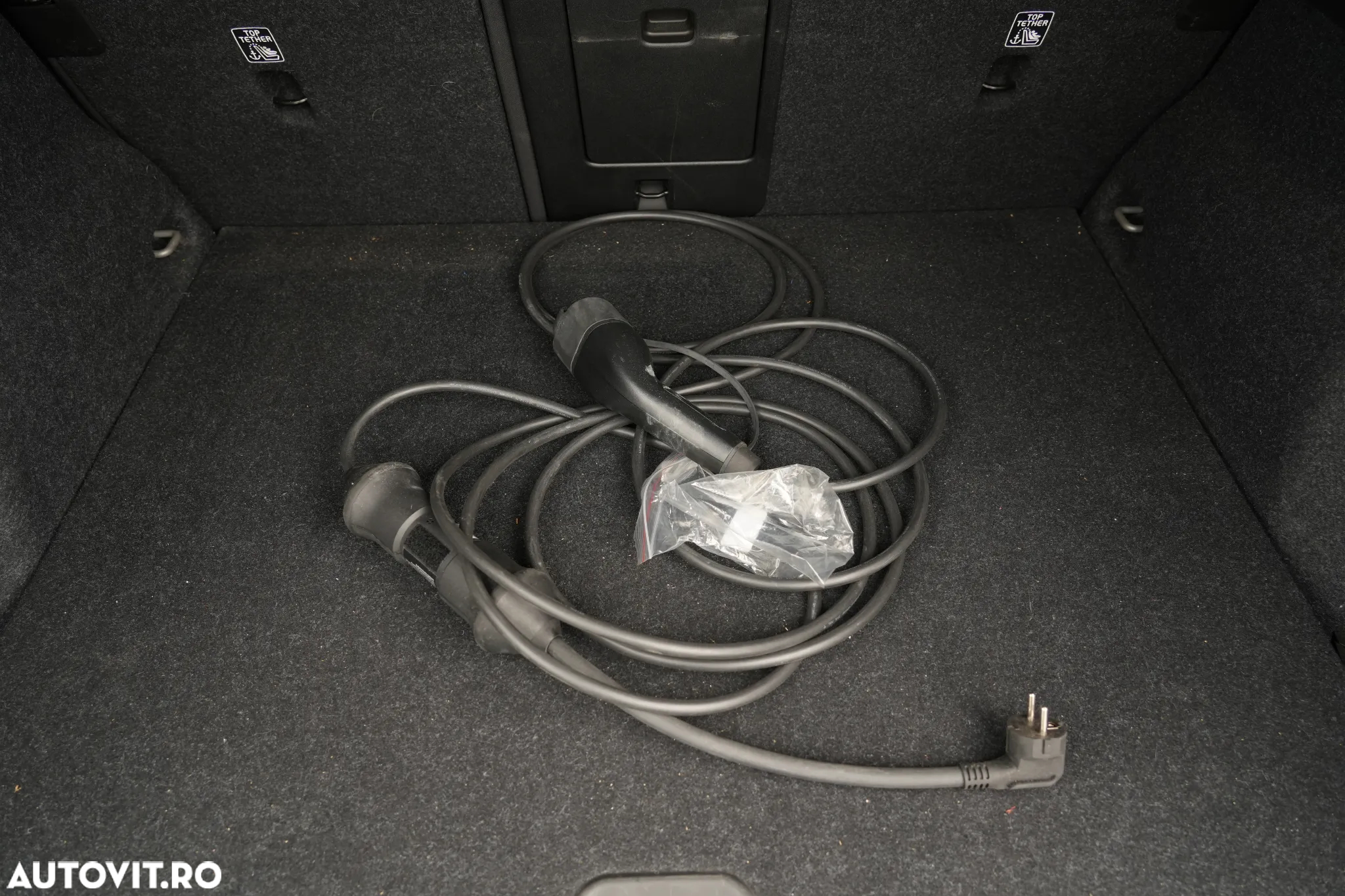 Volvo XC 40 T4 Recharge DKG Inscription - 13