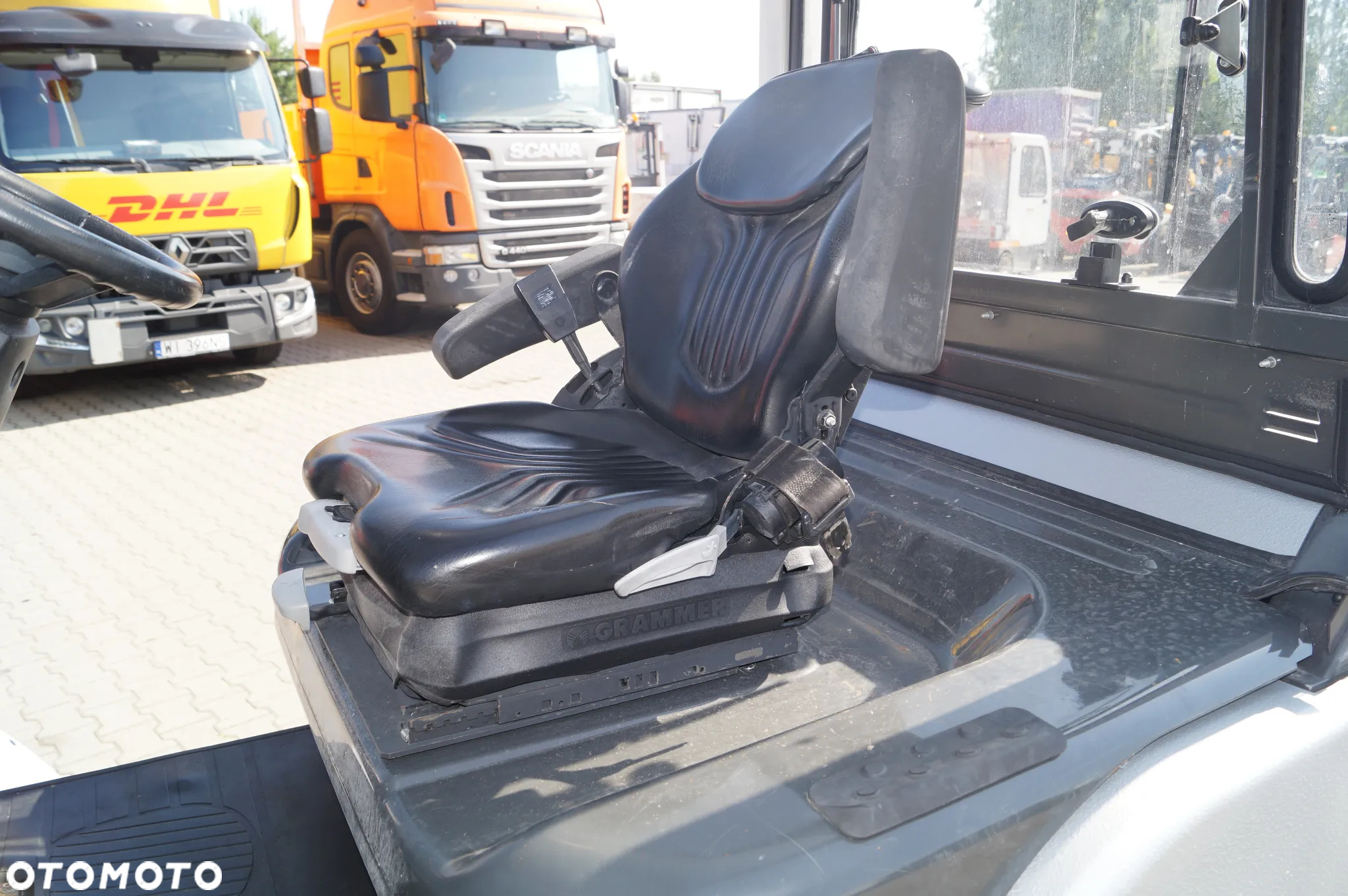 Nissan Wózek widłowy 5 tony udźwigu - 17