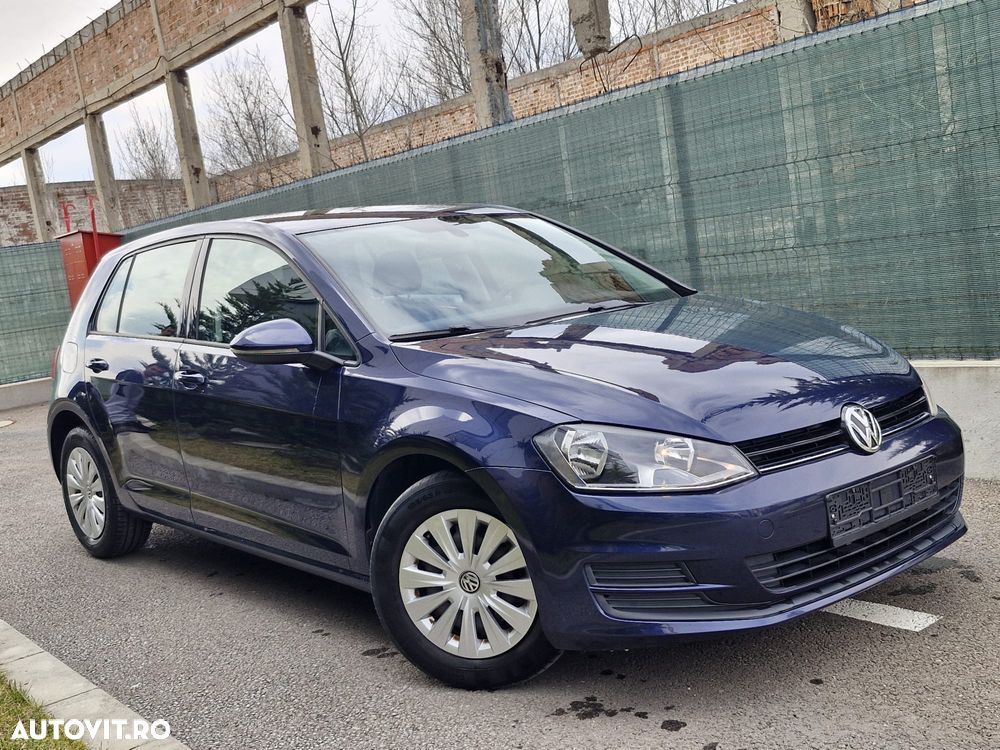 Volkswagen Golf 1.2 TSI BlueMotion Technology Comfortline - 2