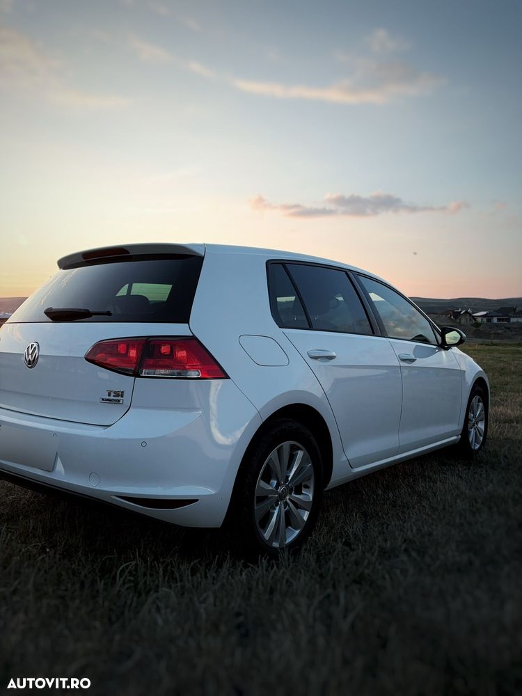 Volkswagen Golf 1.2 TSI DSG Comfortline - 3