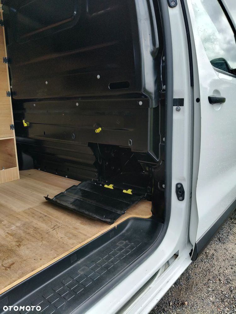 Peugeot Expert L3H1 Doinwestowany FV23% Bogata wersja - 27