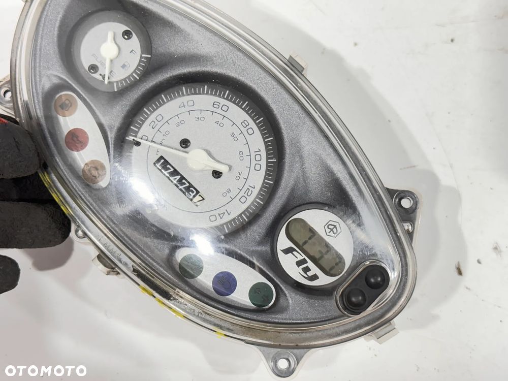 Licznik Piaggio Fly 13-19r. - 2