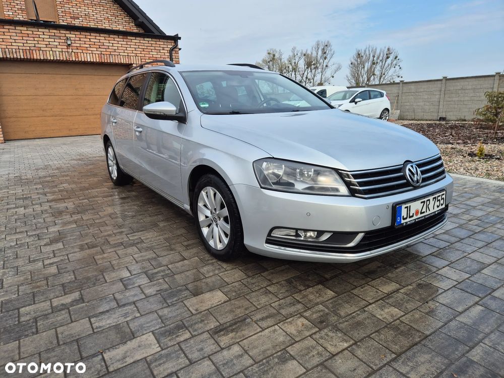 Volkswagen Passat 2.0 Blue TDI SCR Exclusive - 2