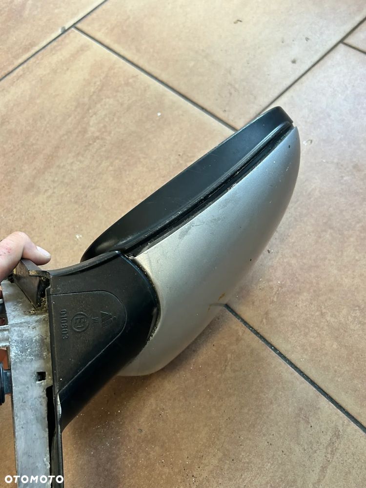 LUSTERKO BMW E82 PRAWE 5PIN EUROPA - 4