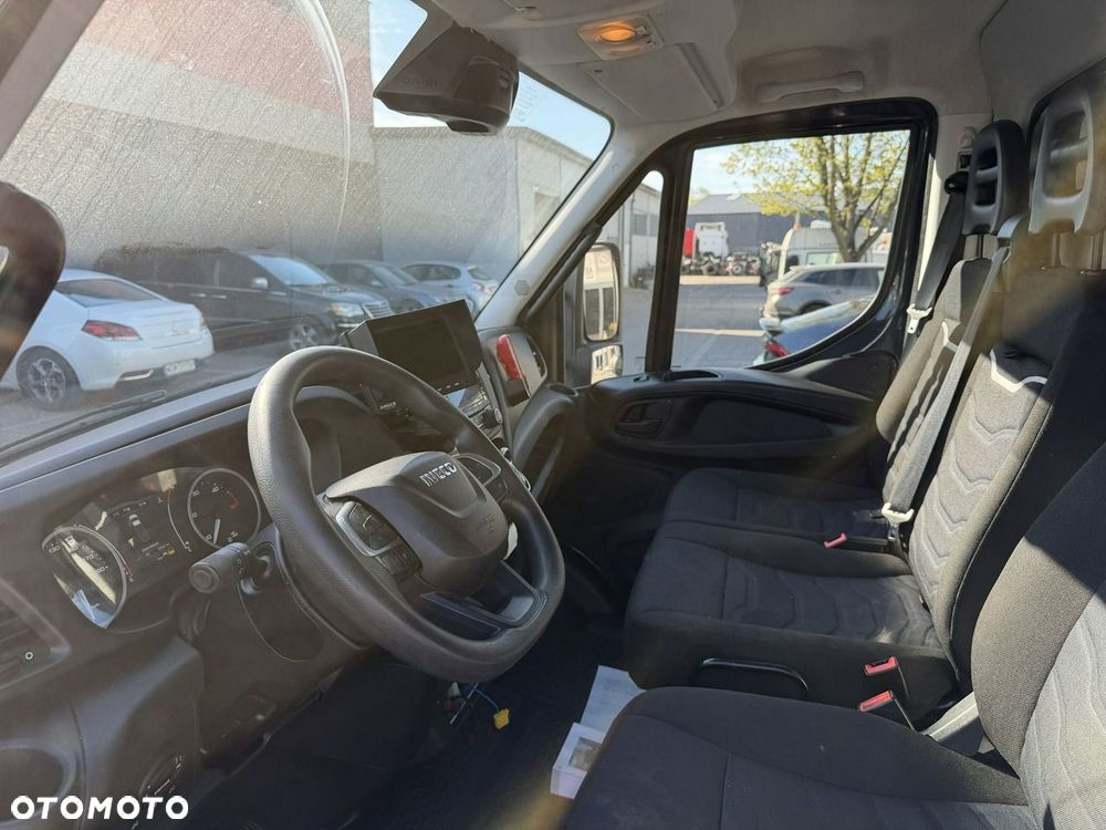 Iveco Daily 70C18 V H - 16