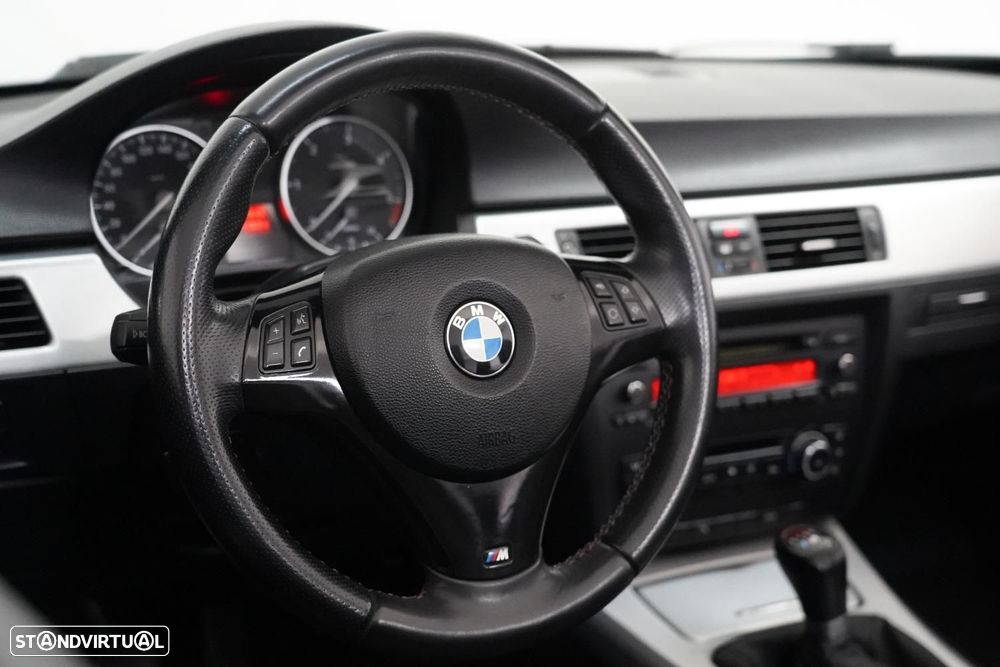 BMW 320 d Cabrio - 10