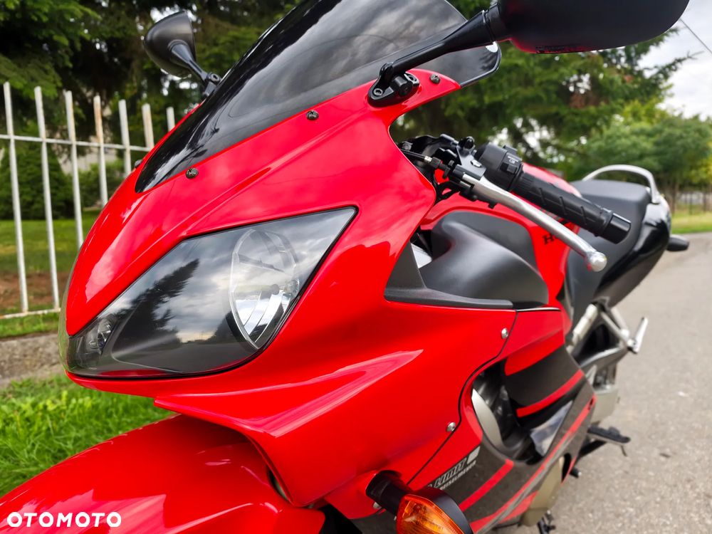 Honda CBR - 12