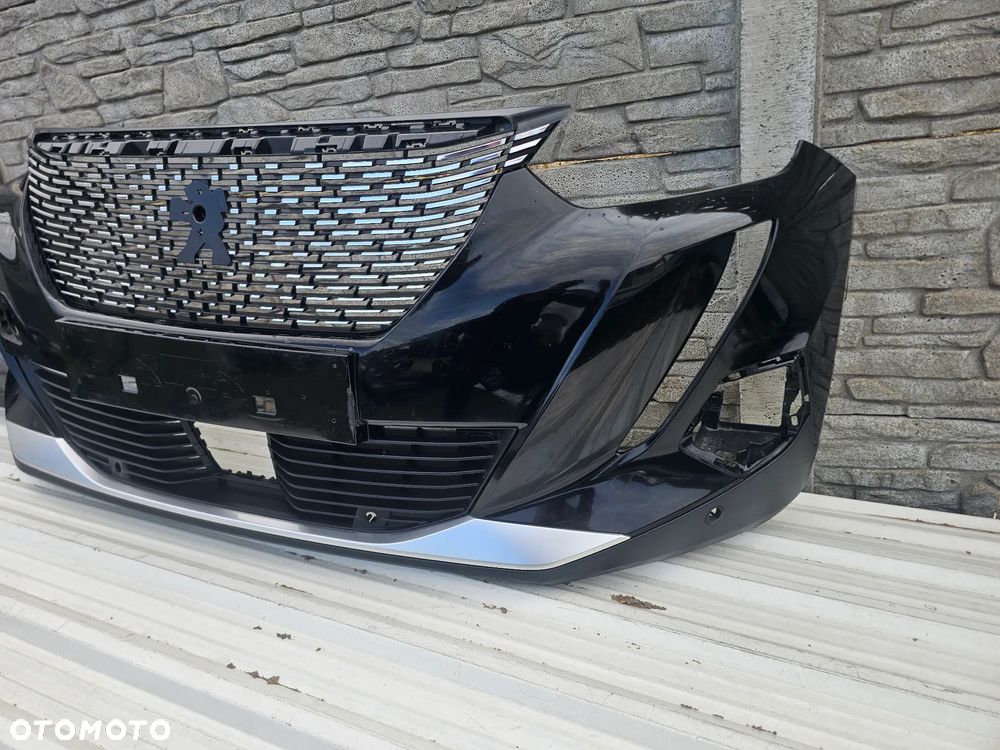 Peugeot 2008 2 II zderzak przod - 2