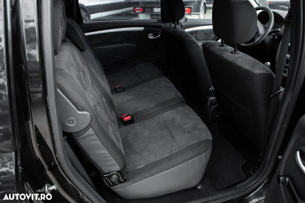 Dacia Logan 1.5 DCI Ambition - 14