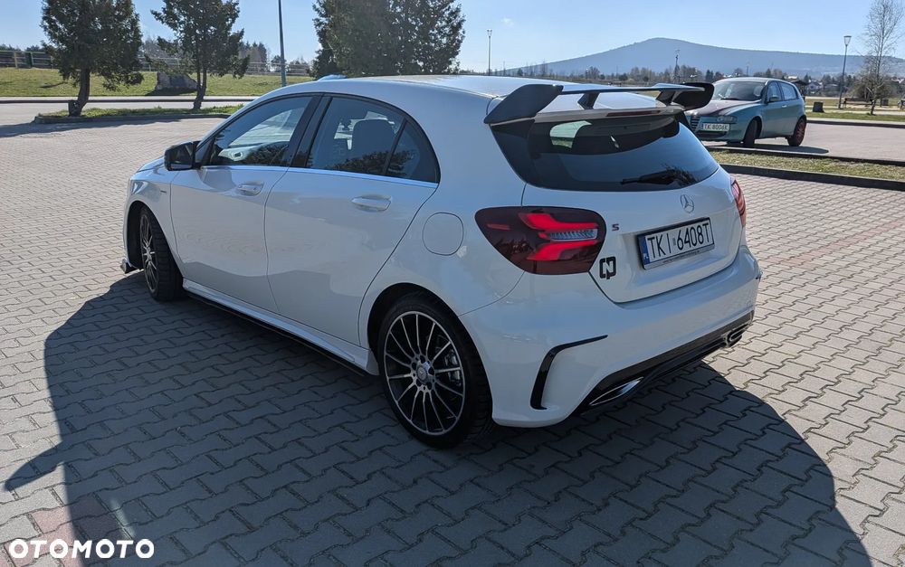 Mercedes-Benz Klasa A 180 AMG Line - 21