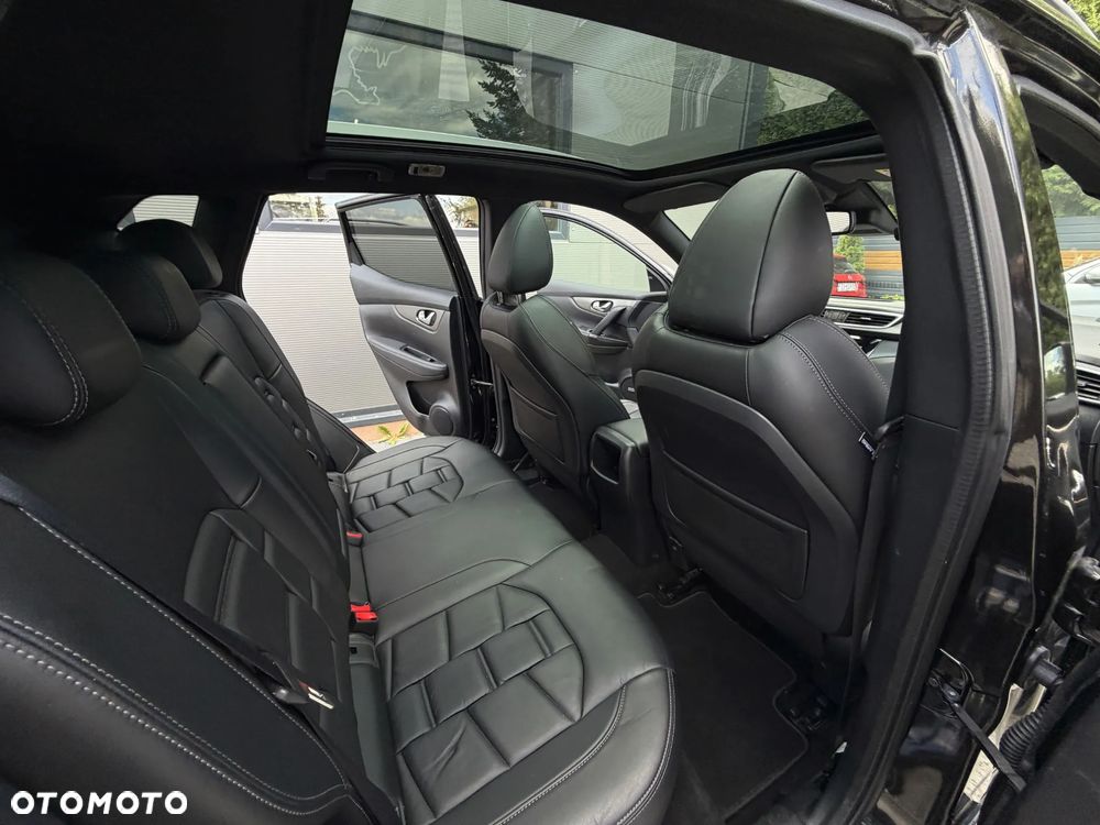 Nissan Qashqai 1.2 DIG-T Tekna+ - 17