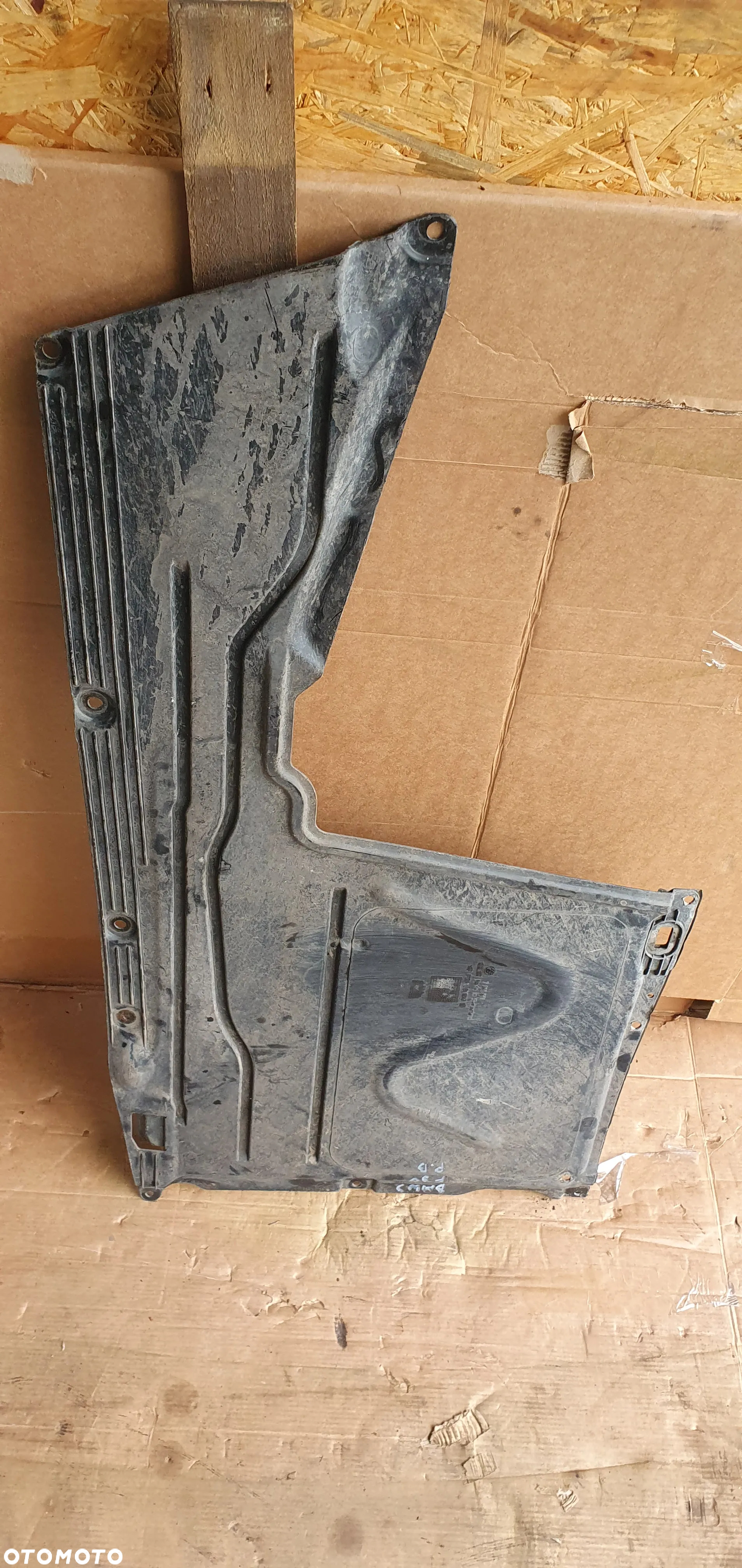 Osłona podwozia płyta lewa BMW 3 F30 7241831 - 2
