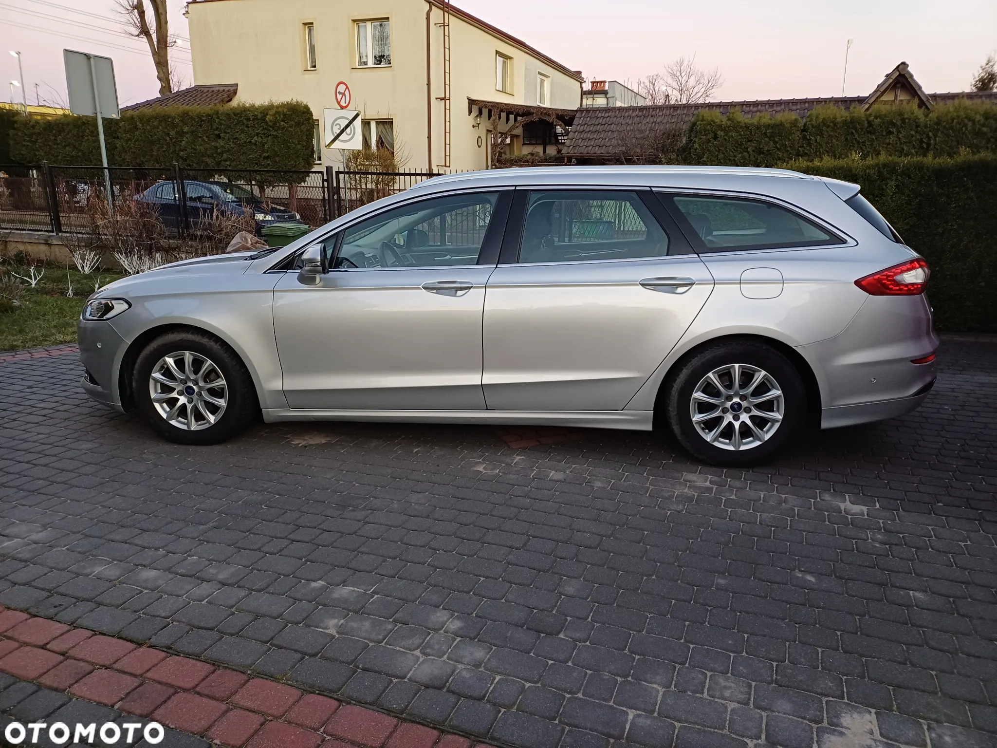 Ford Mondeo 2.0 TDCi Gold Edition - 12