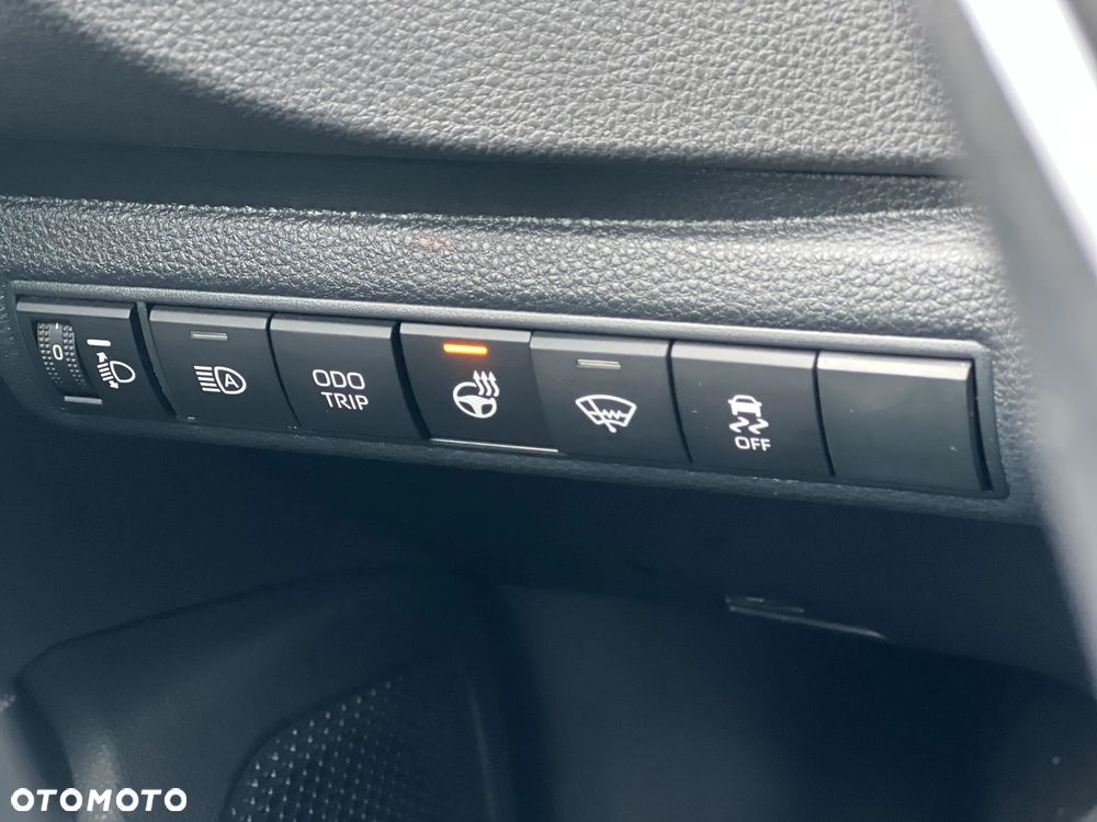 Suzuki Swace 1.8 Hybrid Elegance CVT - 10