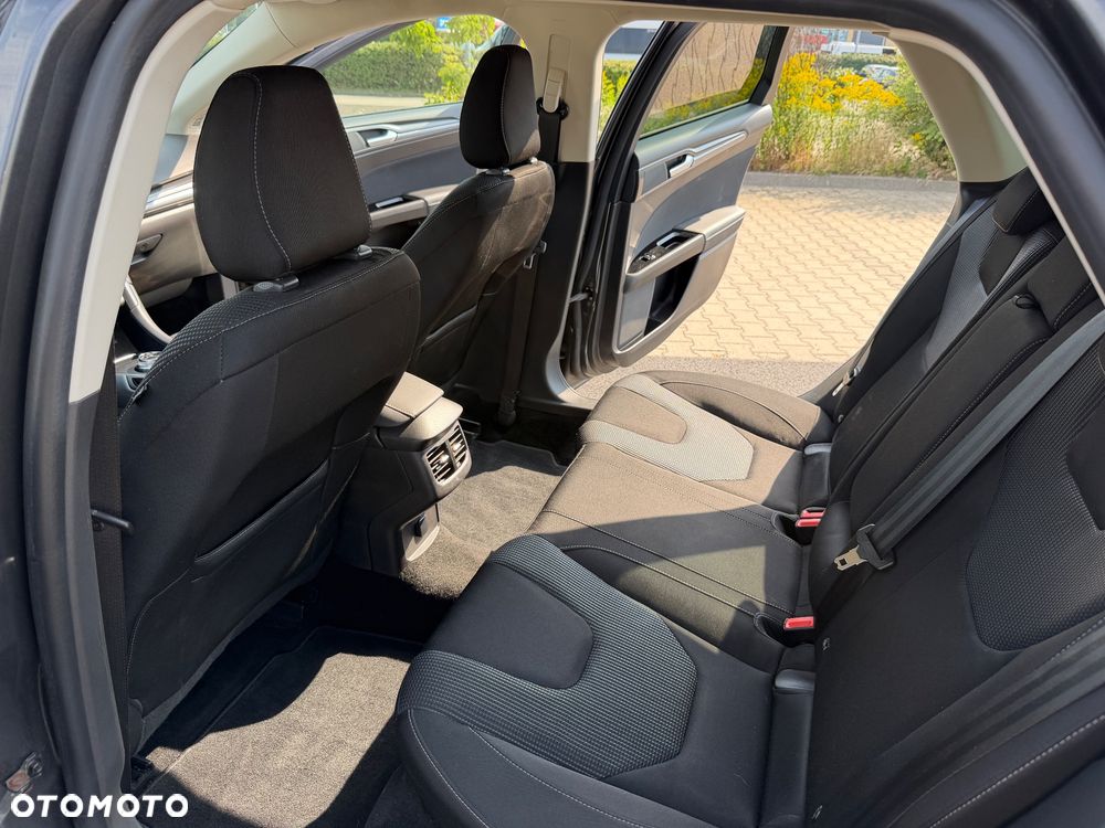 Ford Mondeo 2.0 EcoBlue Titanium - 20